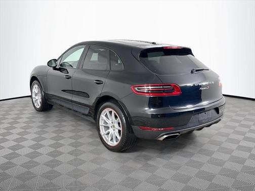 2018 Porsche Macan Base