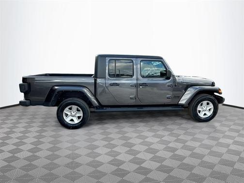 2022 Jeep Gladiator Sport S