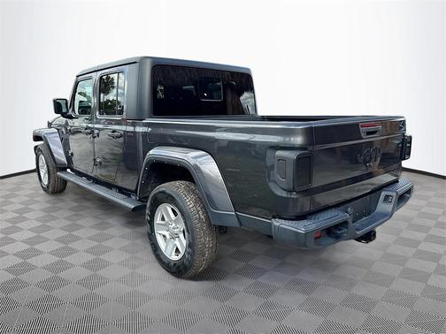 2022 Jeep Gladiator Sport S
