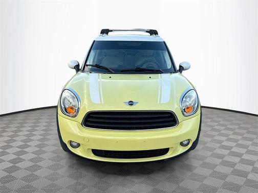 2012 MINI Cooper Countryman Base