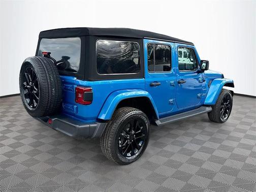 2023 Jeep Wrangler 4xe Sahara