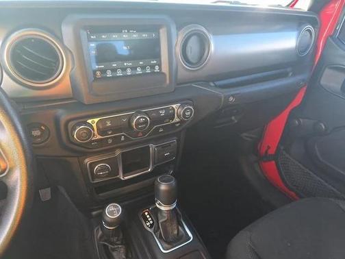 2023 Jeep Gladiator Sport