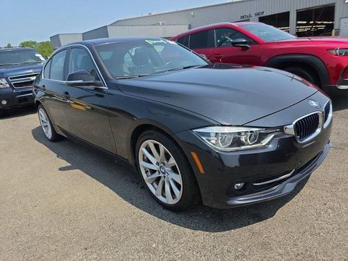 2017 BMW 330e iPerformance