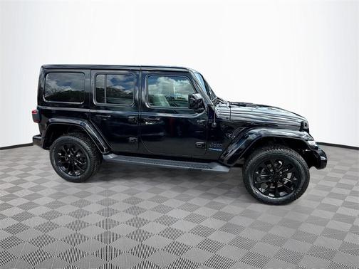 Black Clearcoat 2021 Jeep Wrangler Unlimited 4xe Sahara High Altitude