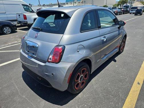 2017 FIAT 500e Battery Electric