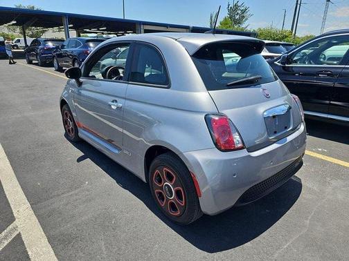 2017 FIAT 500e Battery Electric