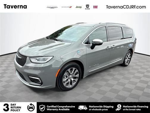 2023 Chrysler Pacifica L