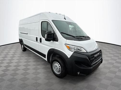 2025 RAM ProMaster 2500 Tradesman
