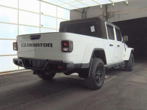 2021 Jeep Gladiator Willys 4x4