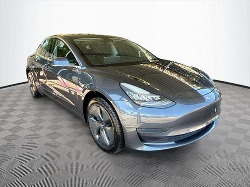 2019 Tesla Model 3 Standard Range Plus