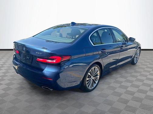 Phytonic Blue Metallic 2022 BMW 530 i xDrive