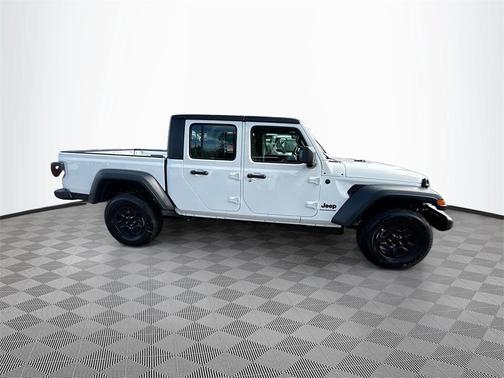 2026 Jeep Gladiator Sport