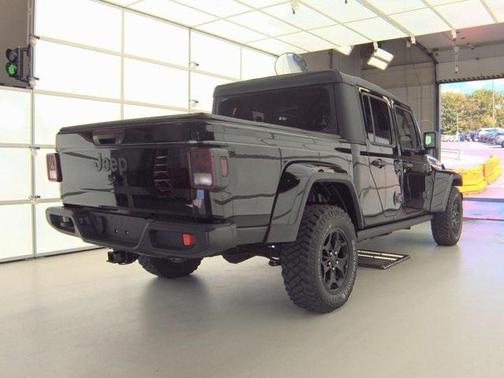 2021 Jeep Gladiator Willys 4x4