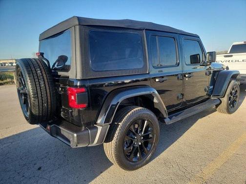 2022 Jeep Wrangler Unlimited 4xe Sahara