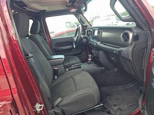 2021 Jeep Gladiator Willys 4x4