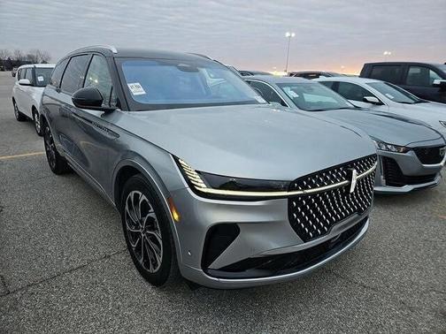 2024 Lincoln Nautilus Reserve