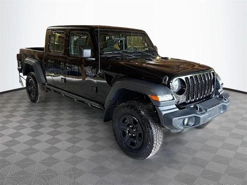 2022 Jeep Gladiator Sport