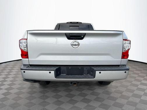 Brilliant Silver Metallic 2019 Nissan Titan XD SV