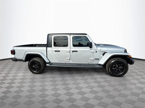 2022 Jeep Gladiator Altitude 4x4