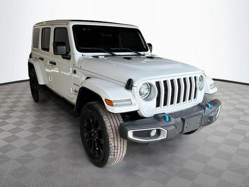 Bright White Clearcoat 2023 Jeep Wrangler 4xe Sahara