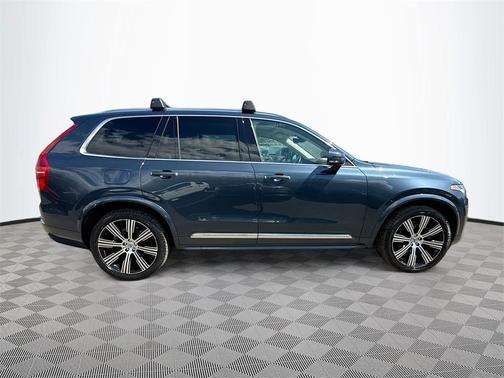 2021 Volvo XC90 T6 Inscription