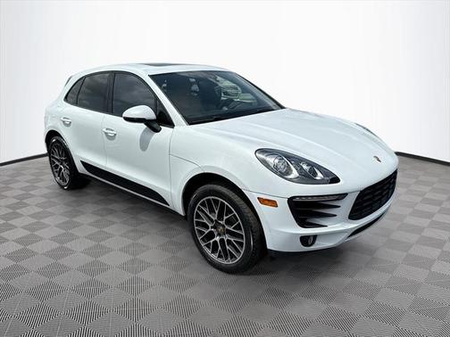 2018 Porsche Macan Base