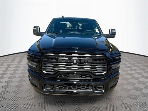 2026 RAM 2500 Big Horn Crew Cab 4x2 6'4' Box