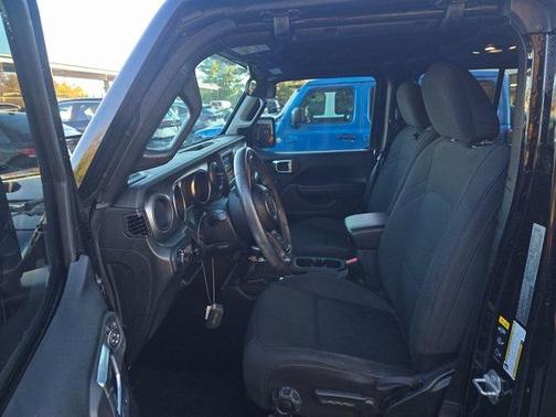 2022 Jeep Wrangler Unlimited Sport