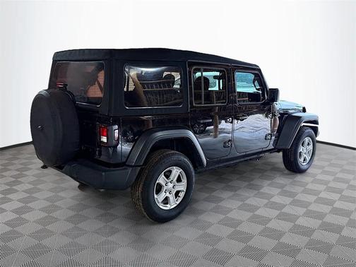 2022 Jeep Wrangler Unlimited Sport