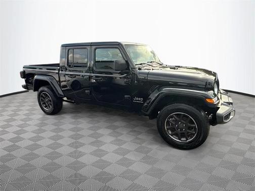 2023 Jeep Gladiator Overland