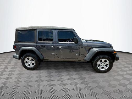 Granite Crystal Metallic Clearcoat 2022 Jeep Wrangler Unlimited Sport