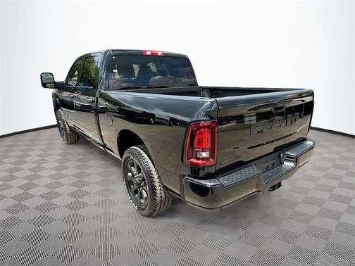 2026 RAM 2500 Big Horn Crew Cab 4x2 6'4' Box