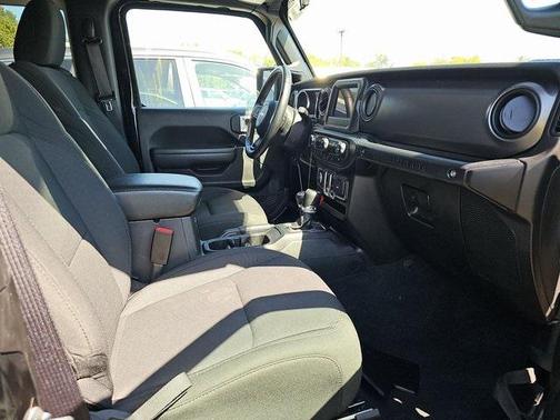 2022 Jeep Wrangler Willys