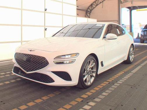 2022 Genesis G70 2.0T RWD