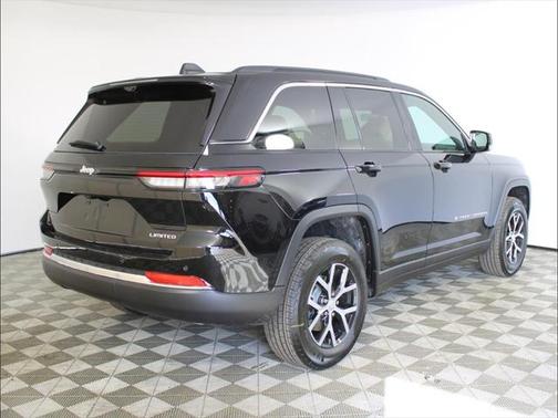 2025 Jeep Grand Cherokee Limited X