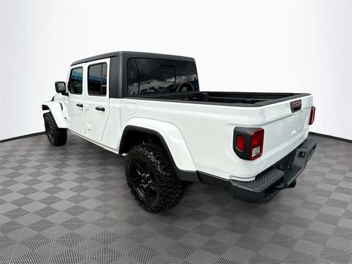 2021 Jeep Gladiator Sport S