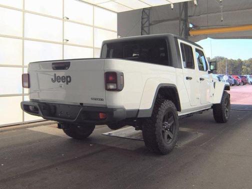 2021 Jeep Gladiator Sport S