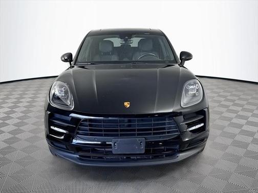 2021 Porsche Macan Base