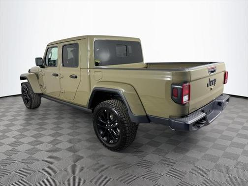 2025 Jeep Gladiator Nighthawk