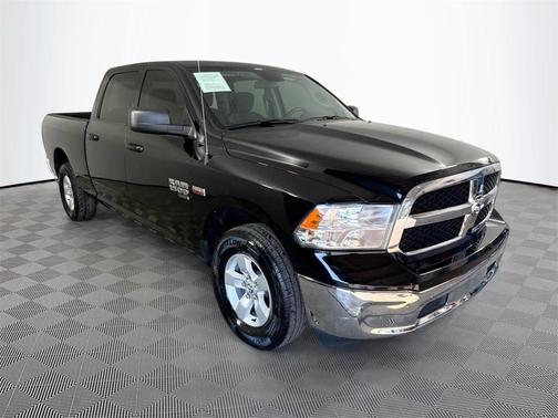 2021 RAM 1500 Classic SLT