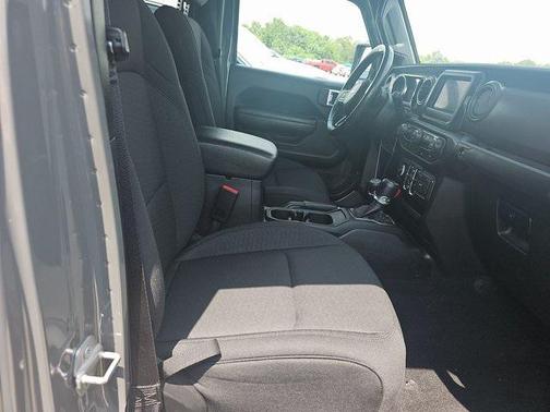 2022 Jeep Gladiator Willys 4x4