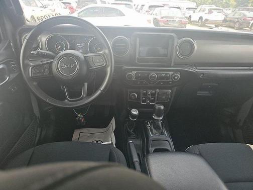 2022 Jeep Gladiator Willys 4x4