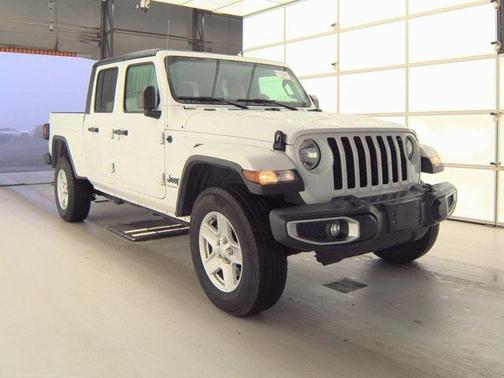 2023 Jeep Gladiator Sport S