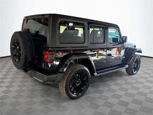 2022 Jeep Wrangler Unlimited 4xe Sahara