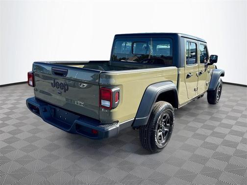 2026 Jeep Gladiator Sport