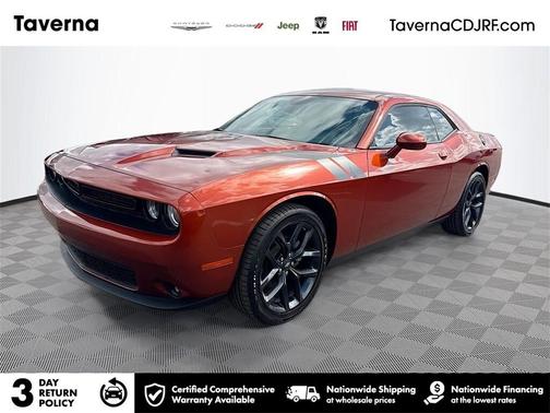 2022 Dodge Challenger SXT