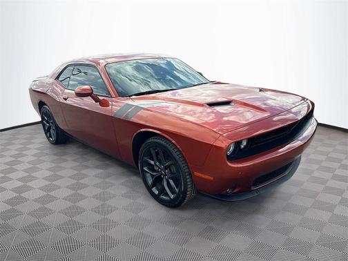 2022 Dodge Challenger SXT