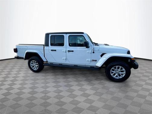 2023 Jeep Gladiator Sport S