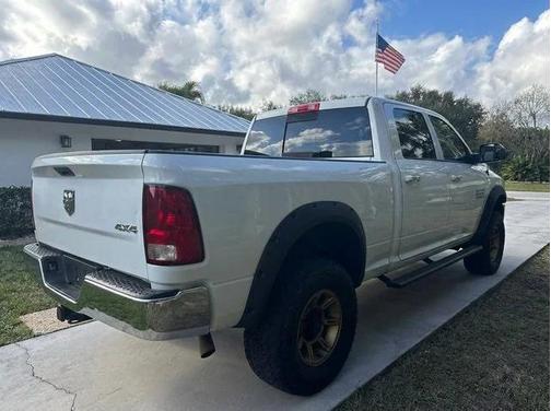 2017 RAM 2500 SLT Crew Cab 4x4 6'4' Box