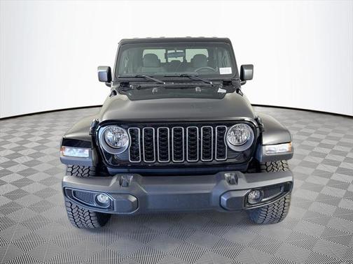 2025 Jeep Gladiator Nighthawk